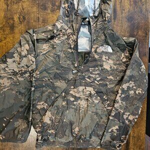 The North Face Camoflauge Boys Quarter Zip Rain Coat